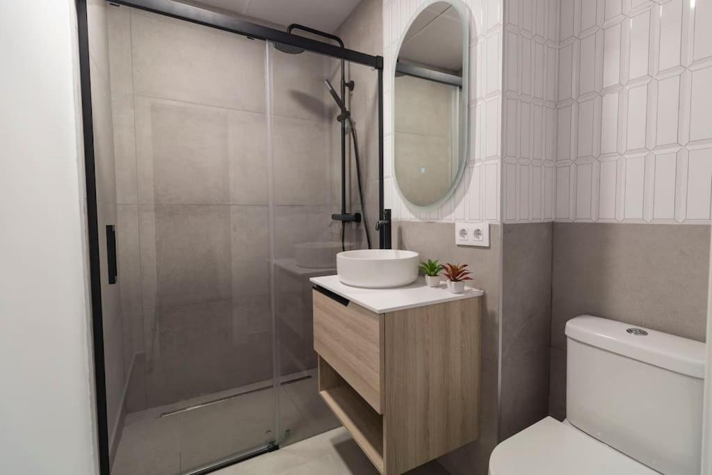 Nuevo Acogedor Apto Junto Santa Justa Y Aeropuerto Appartement *
